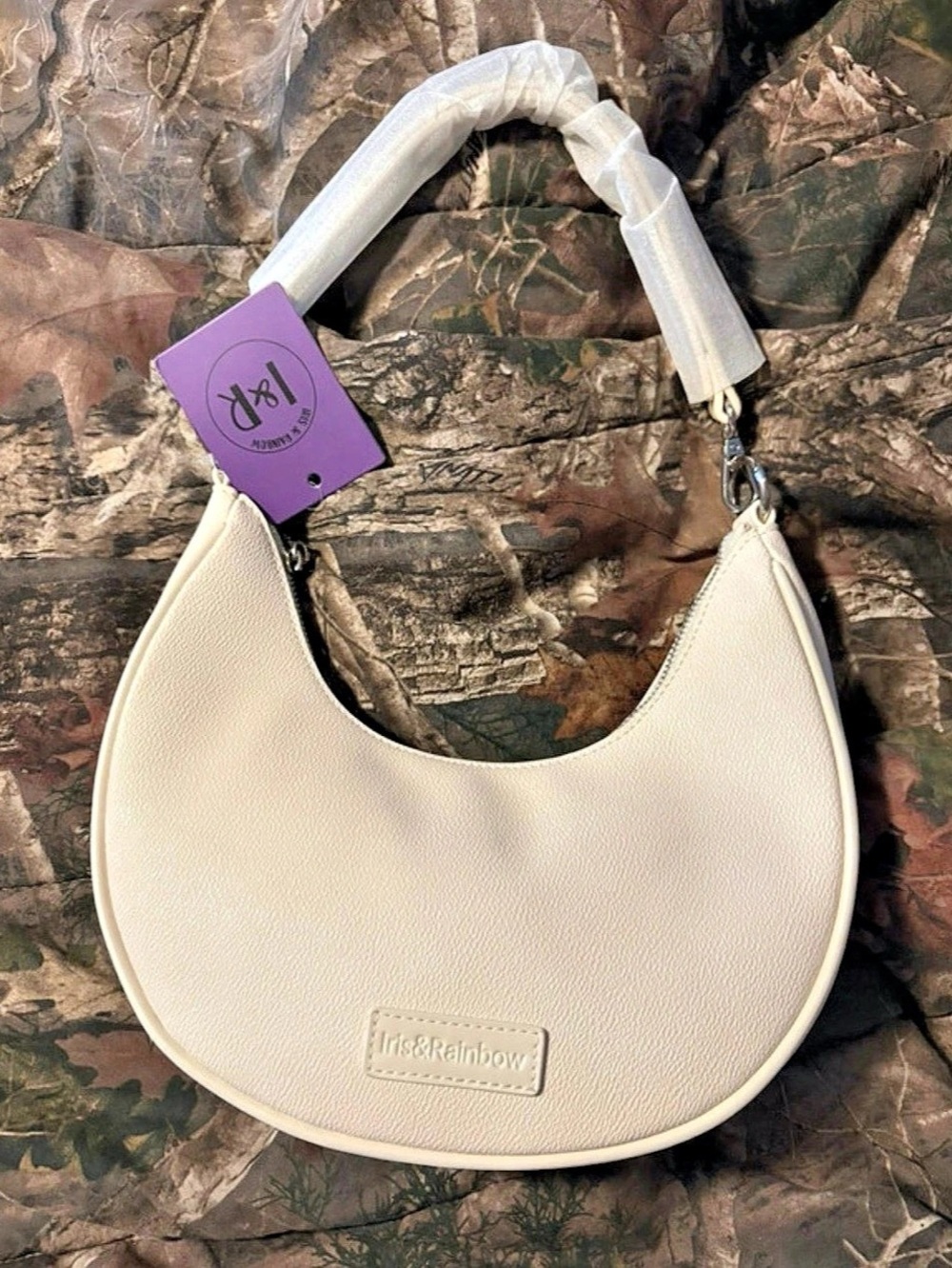 Iris & Rainbow Beige VIP